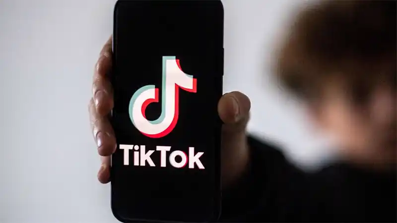 Adolescente se intoxicó con pastillas para cumplir un desafío de TikTok