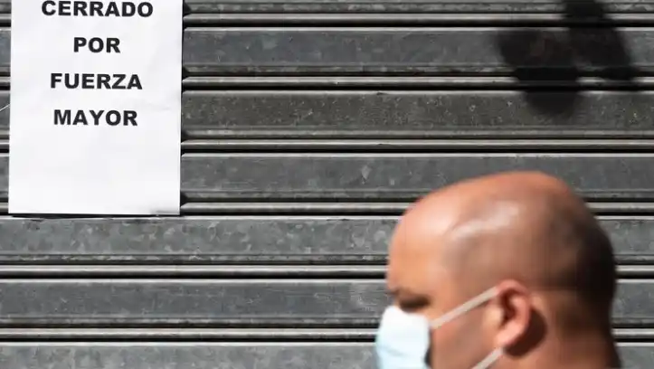 Cuánto debería durar la "cuarentena ideal", según uno de los expertos que asesoran al Gobierno