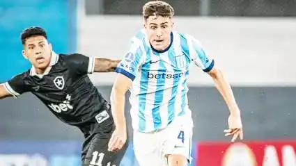 Racing cayó por 3-2 con Botafogo y complicó su clasificación en la Copa Sudamericana 2026