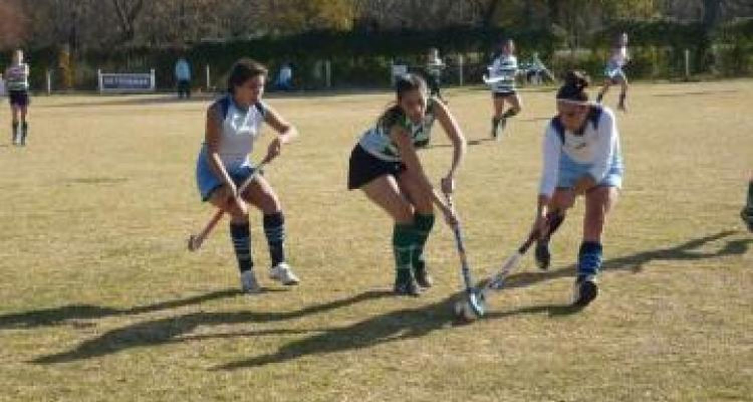 HOCKEY: Golf venció a Náutico