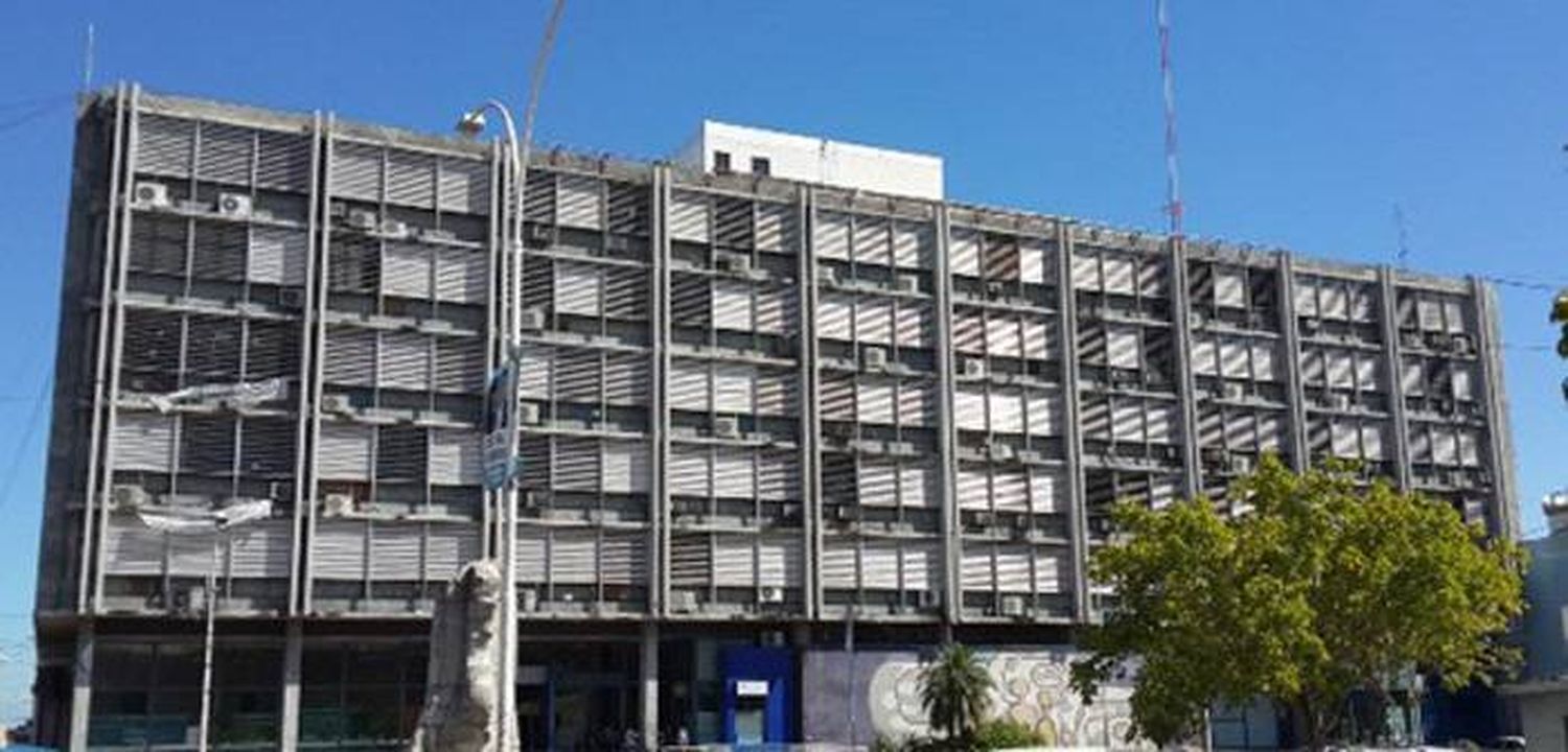 CGE pasó a planta permanente  horas cátedra