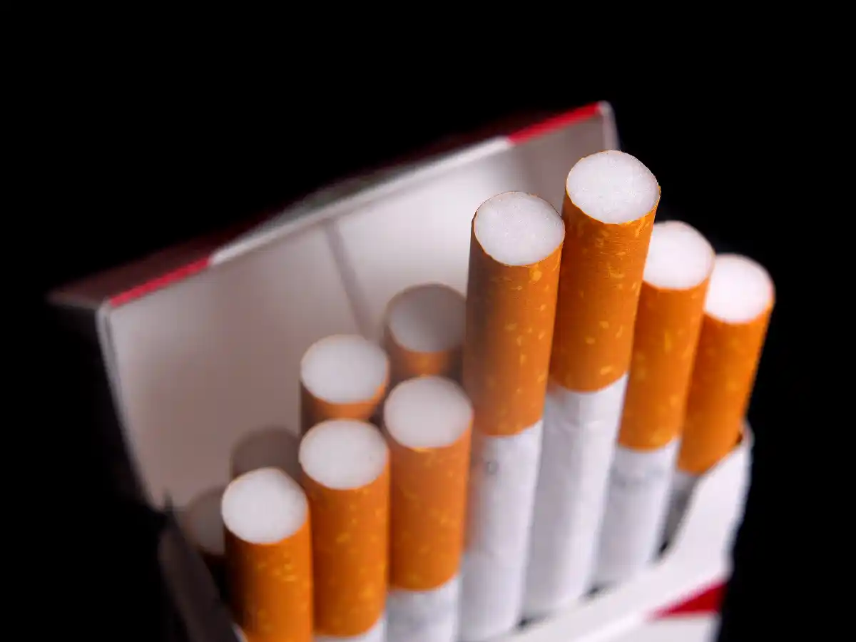 Aumentó el precio de los cigarrillos y varias marcas ya cuestan por encima los de $100