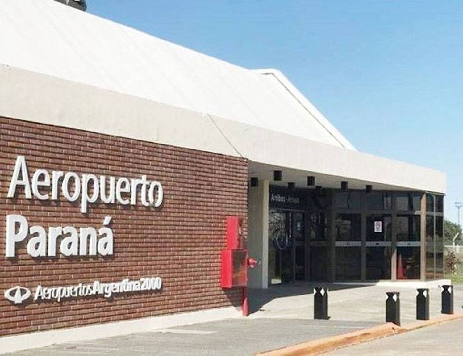 Plantearon aumentar las frecuencias de los vuelos entre Paraná y Aeroparque