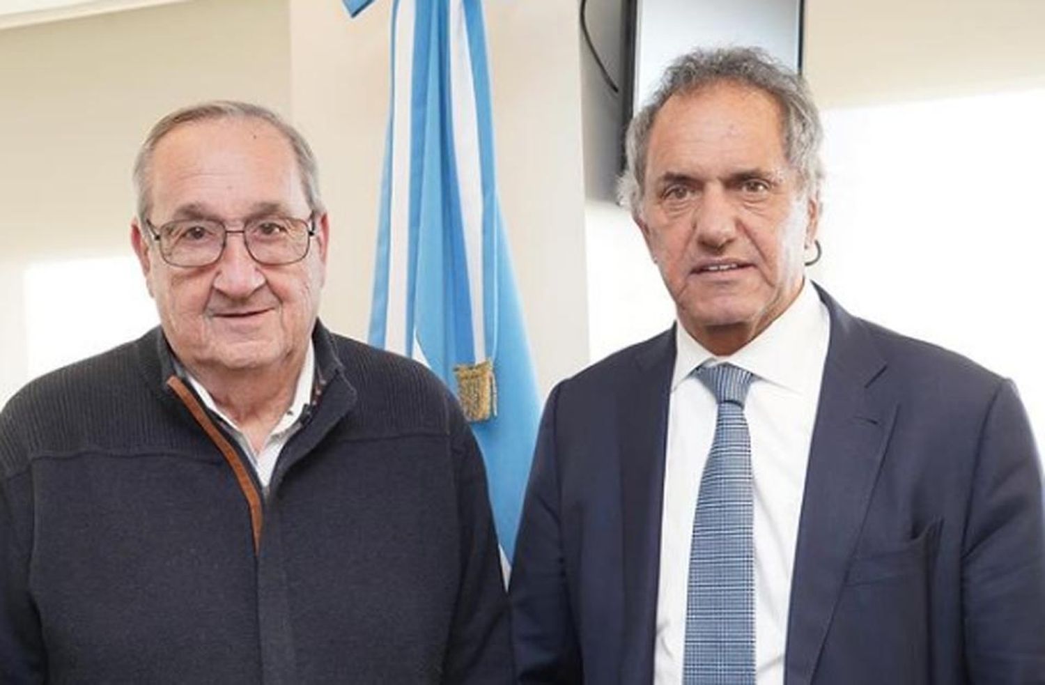 Lunghi invitó a Scioli para la inauguración de la nueva pista de atletismo