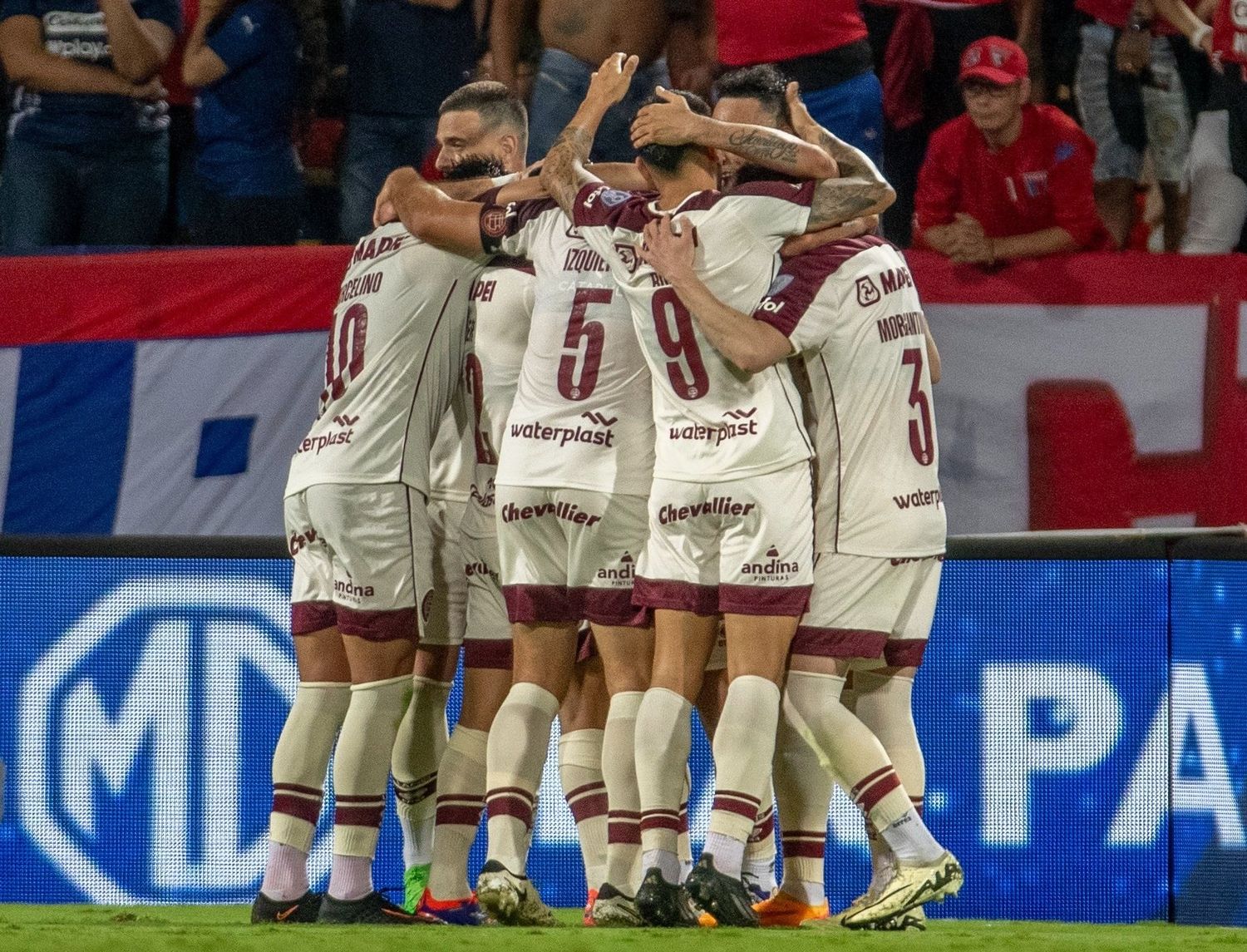 En los penales, Lanús sacó pasaje a las semifinales