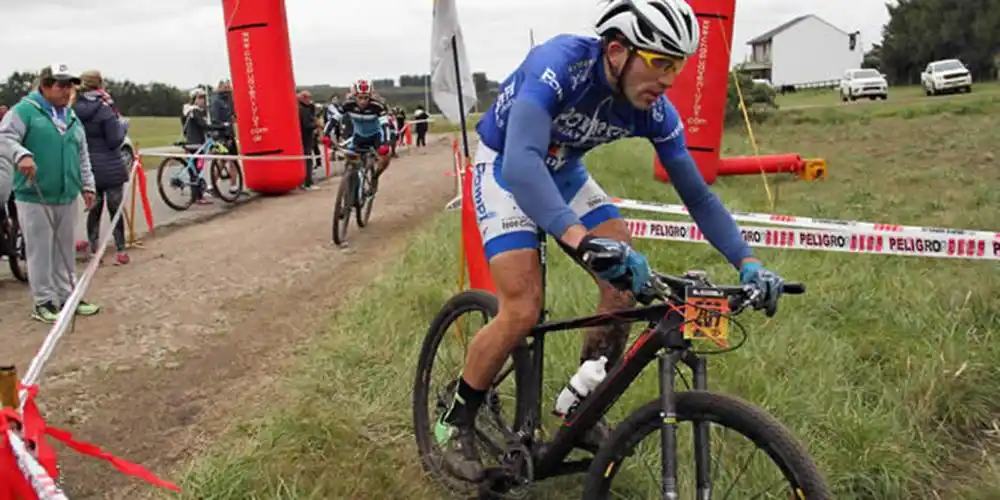 Aiello terminó segundo  en la Vuelta a la Serranita