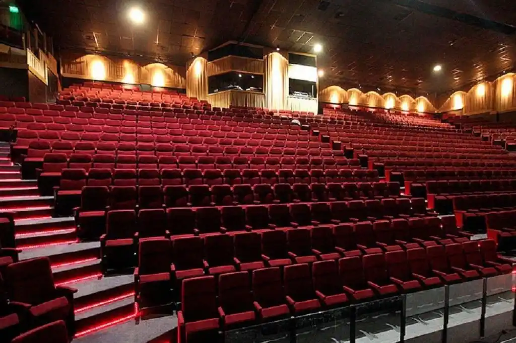 Reabren los teatros en Córdoba