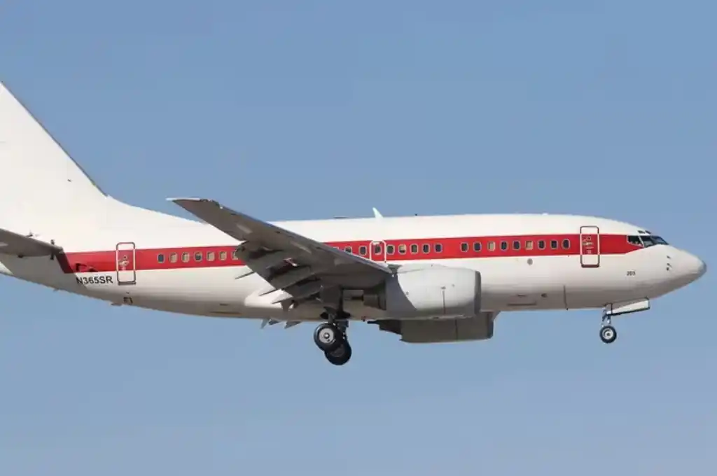 Parece tener su base principal en el Aeropuerto Internacional McCarran.