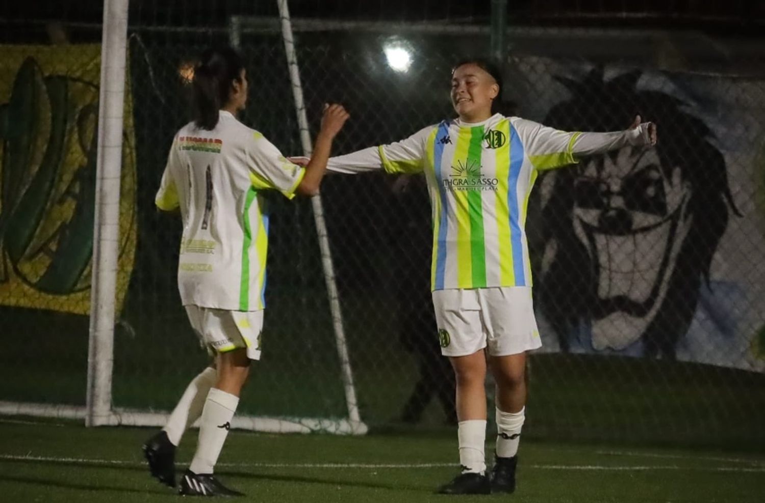 Las chicas de Aldosivi dieron una nueva cátedra de fútbol