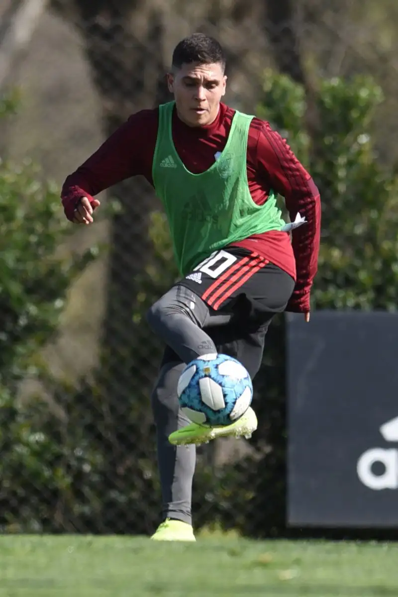 En River, Quintero volvió a trabajar con la pelota