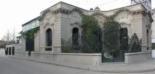 Hoy se realiza una visita guiada por los edificios históricos de la ciudad