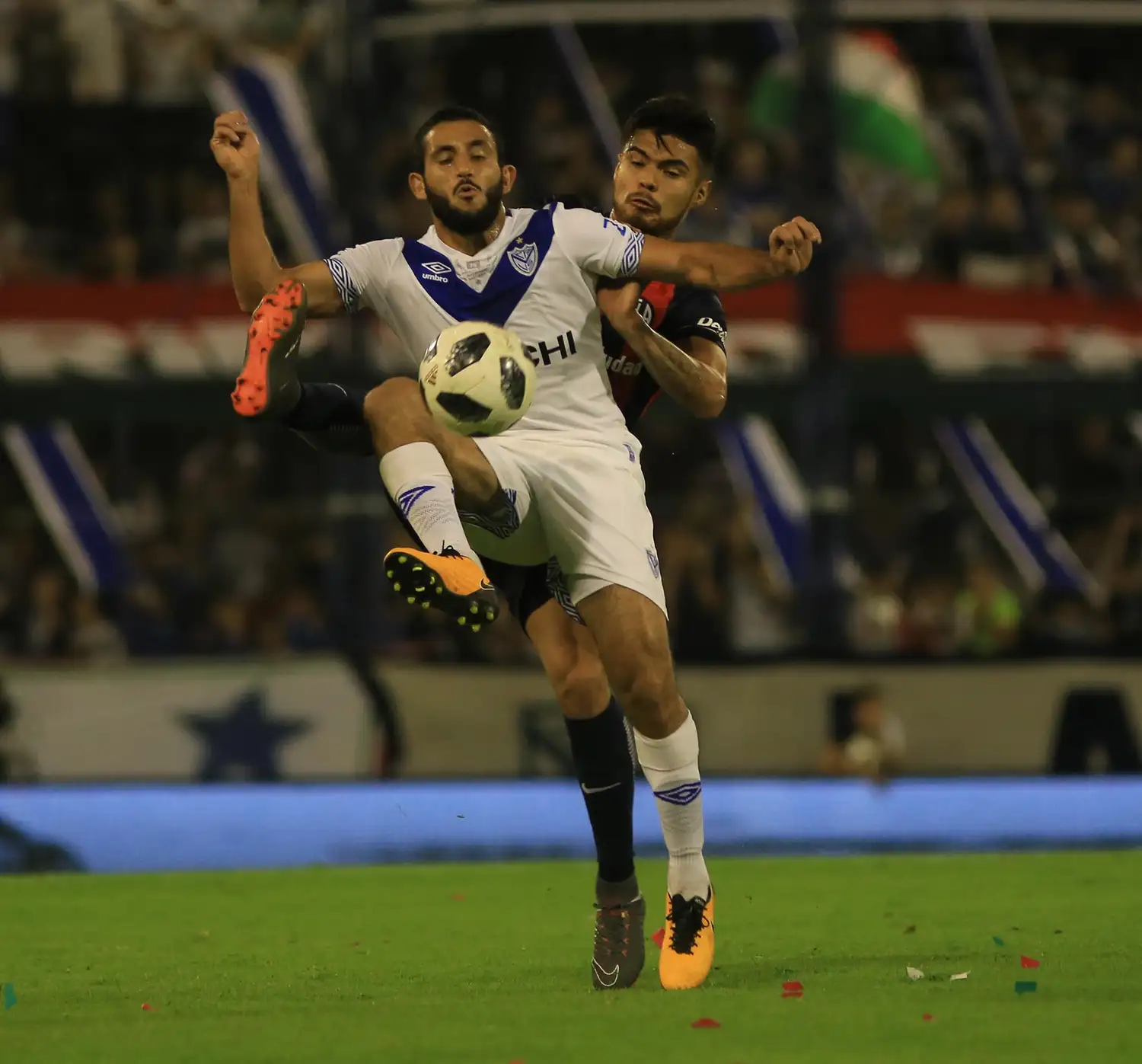 Vélez tiene su debut