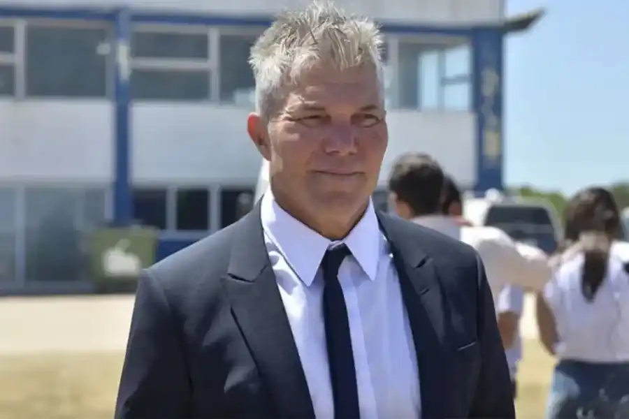 Burlando se suma al equipo que patrocina a la familia de Loan