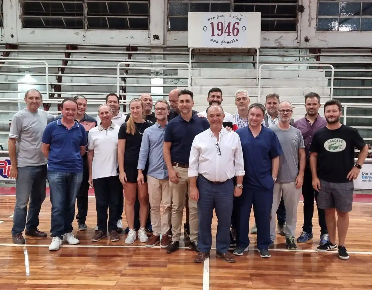 La nueva comisión directiva del "Albo"