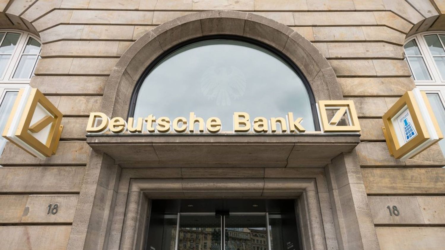 Cimbronazo en la banca europea y fuerte descenso de las acciones