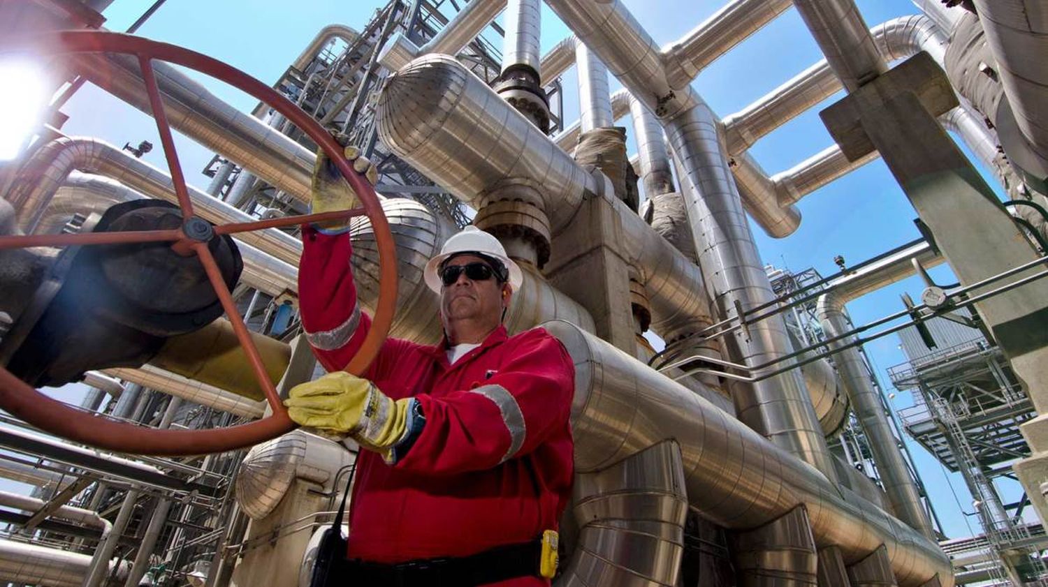 Economía venezolana creció 2 % en primer trimestre del año, según OVF