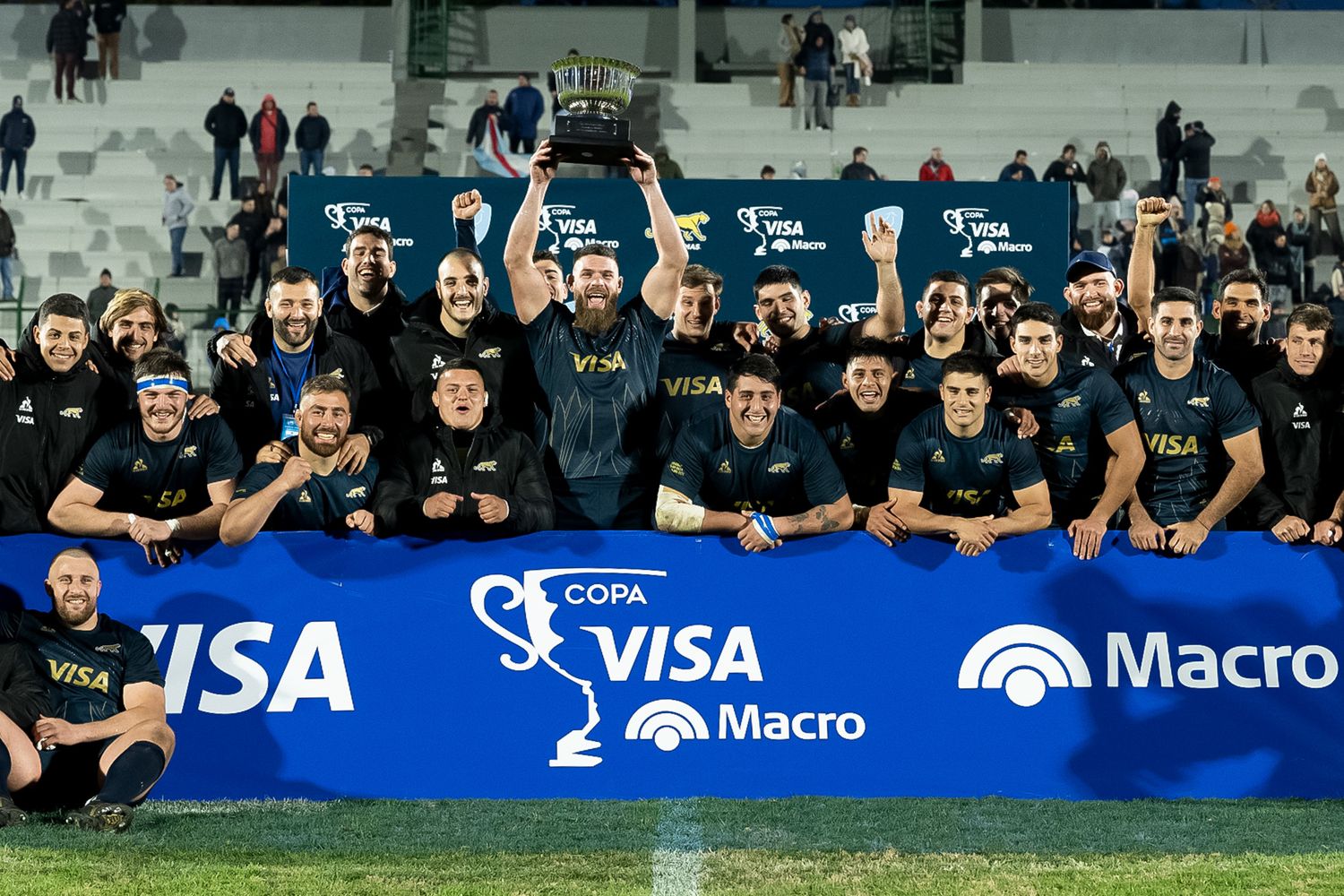 Con el concordiense Kremer como capitán, Los Pumas vencieron 79-5 a Uruguay