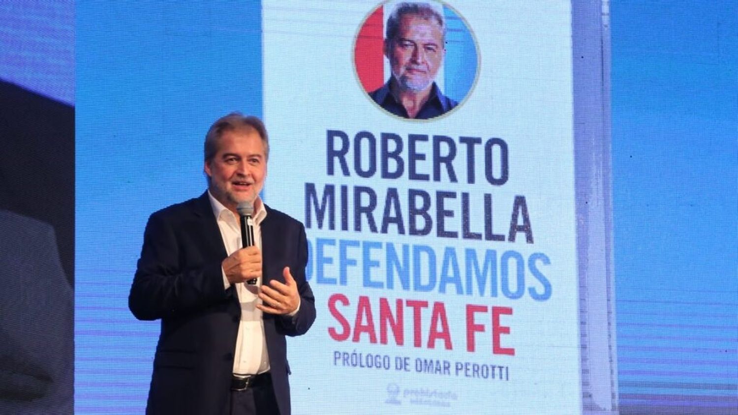 Roberto Mirabella presenta su libro “Defendamos Santa Fe” en Reconquista