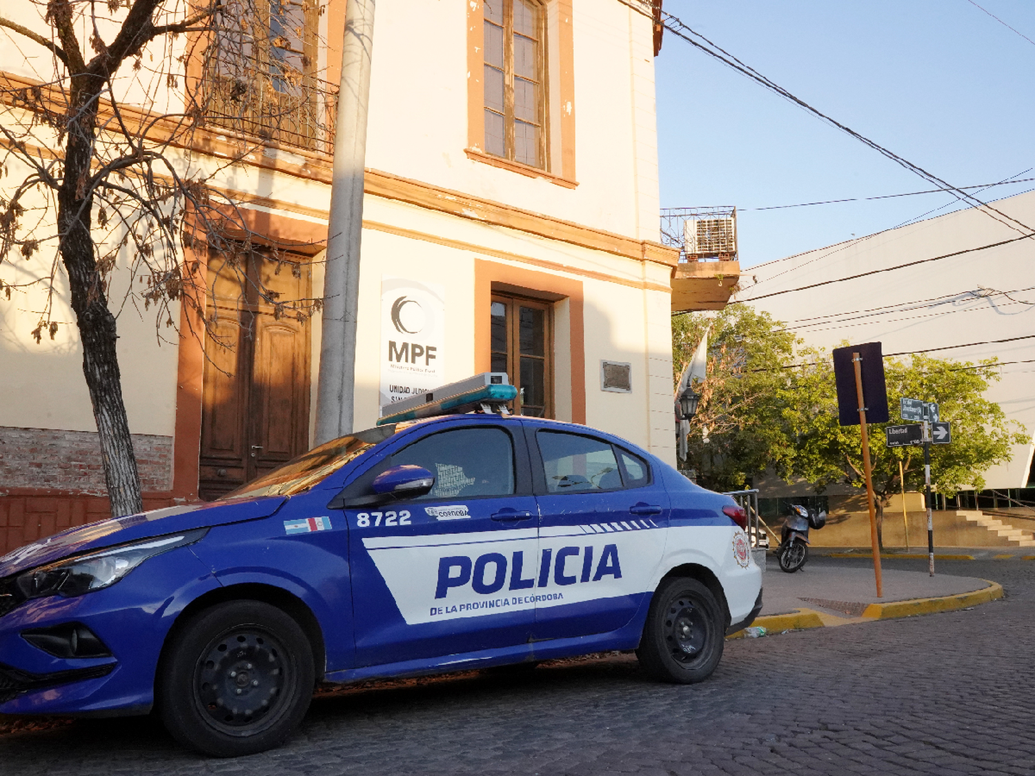 Dos detenidos en San Francisco por estafa a empresa de La Carlota