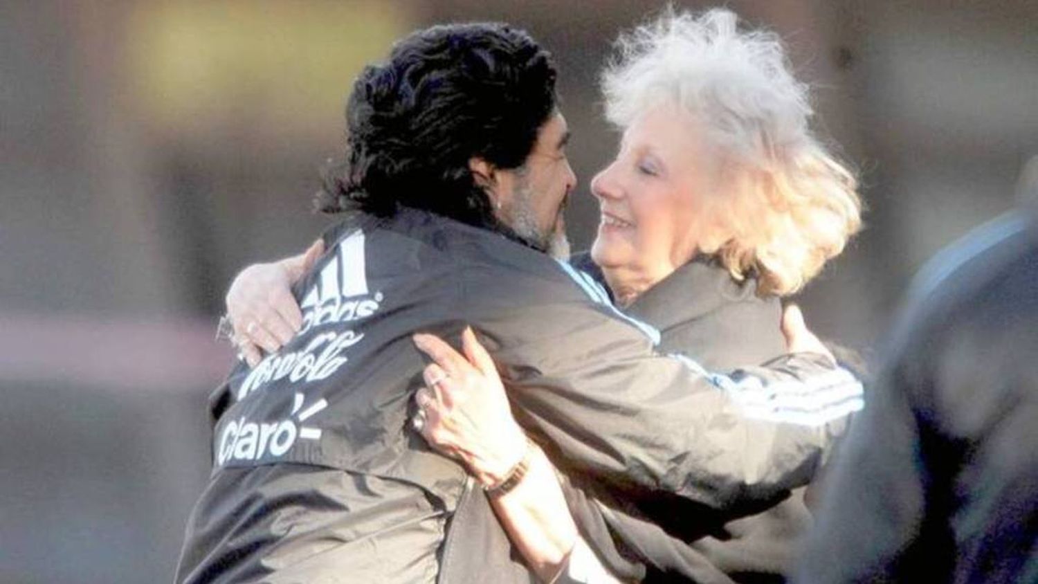 El entrañable mensaje de Abuelas de Plaza de Mayo por la muerte de Maradona