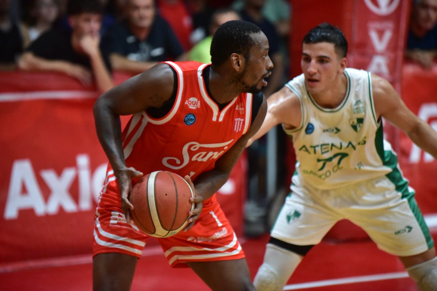 El "santo" y el "griego" chocan en el "Manno".