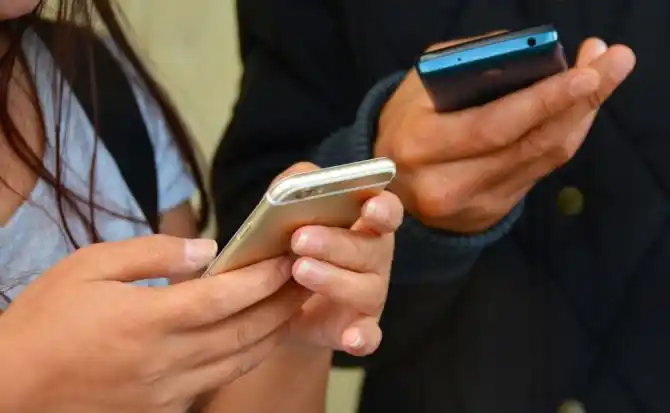 Descubren 635 aplicaciones vulnerables a un exploit que muestra mensajes y llamadas