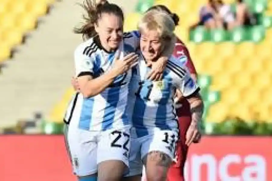 Portanova dió la lista de convocadas  para la próxima fecha FIFA