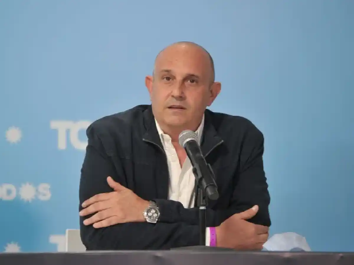 El ministro de Transporte, Alexis Guerrera, dejará su cargo por un problema de salud