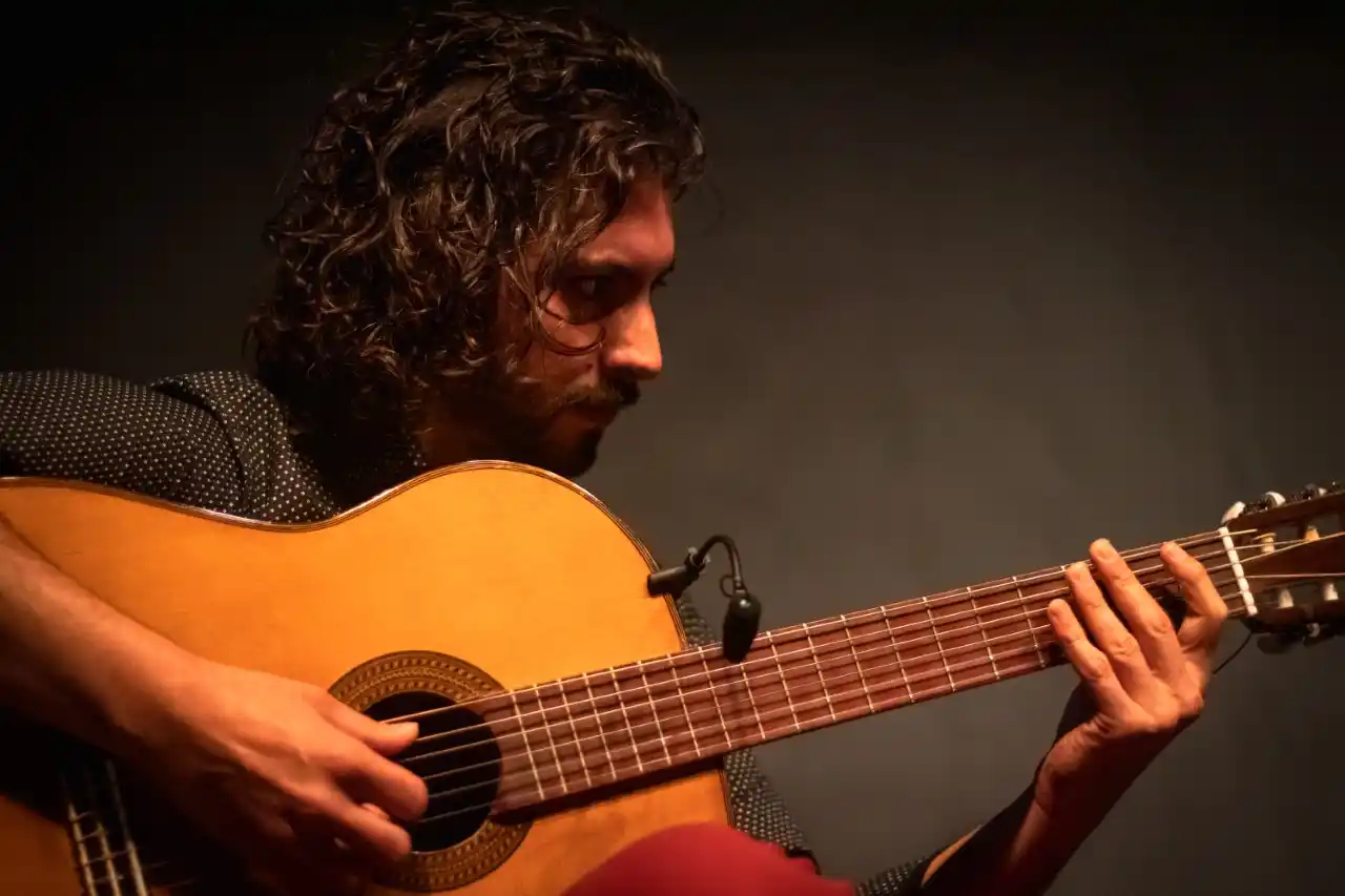 Club Social inicia su Ciclo Cultural 2023 Karina Beorlegui: “Tango y Fado”