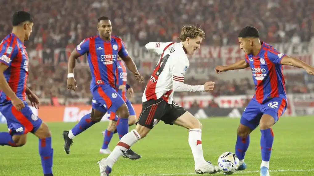River le ganó a San Lorenzo por penales en un partido infartante