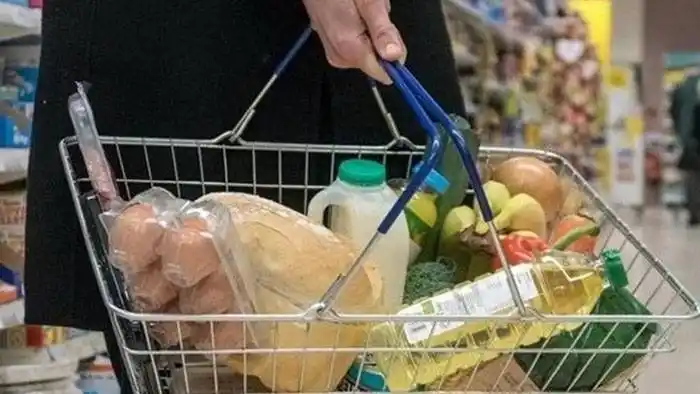 Desde diciembre último, el costo de la  canasta total creció 28,1% y el de la alimentaria subió 32,9%