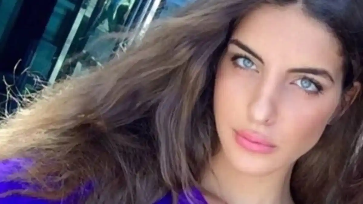 ¡SE SUMA A LA FIESTA Y NO DE ARROCERA! Invitaron a Camilla Fabri a la mesa en México y aceptó