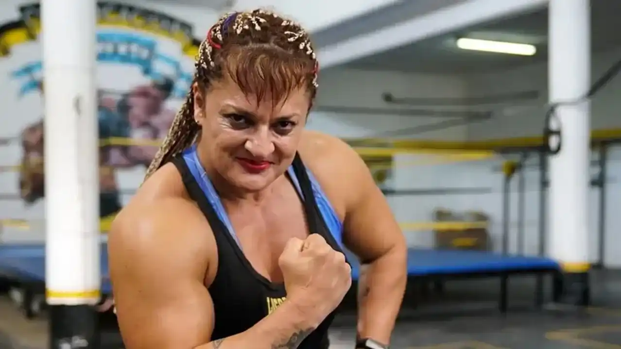 Alejandra “Locomotora” Oliveras.