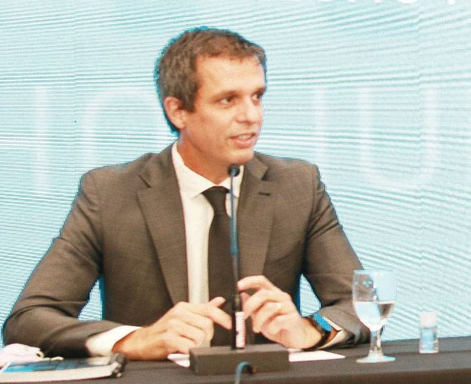 Enrique Cresto no será  Diputado Nacional