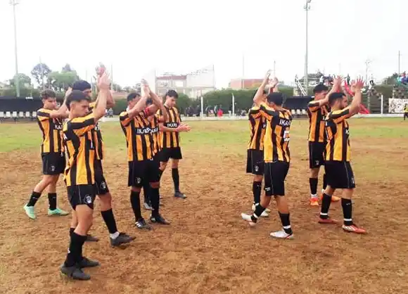 Monseñor Rösch y Atlético 9 de Julio están arriba 