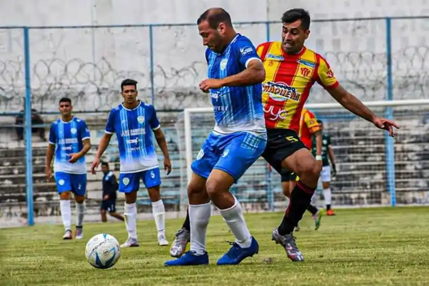 Sarmiento de Resistencia igualó en Salta ante Gimnasia y Tiro