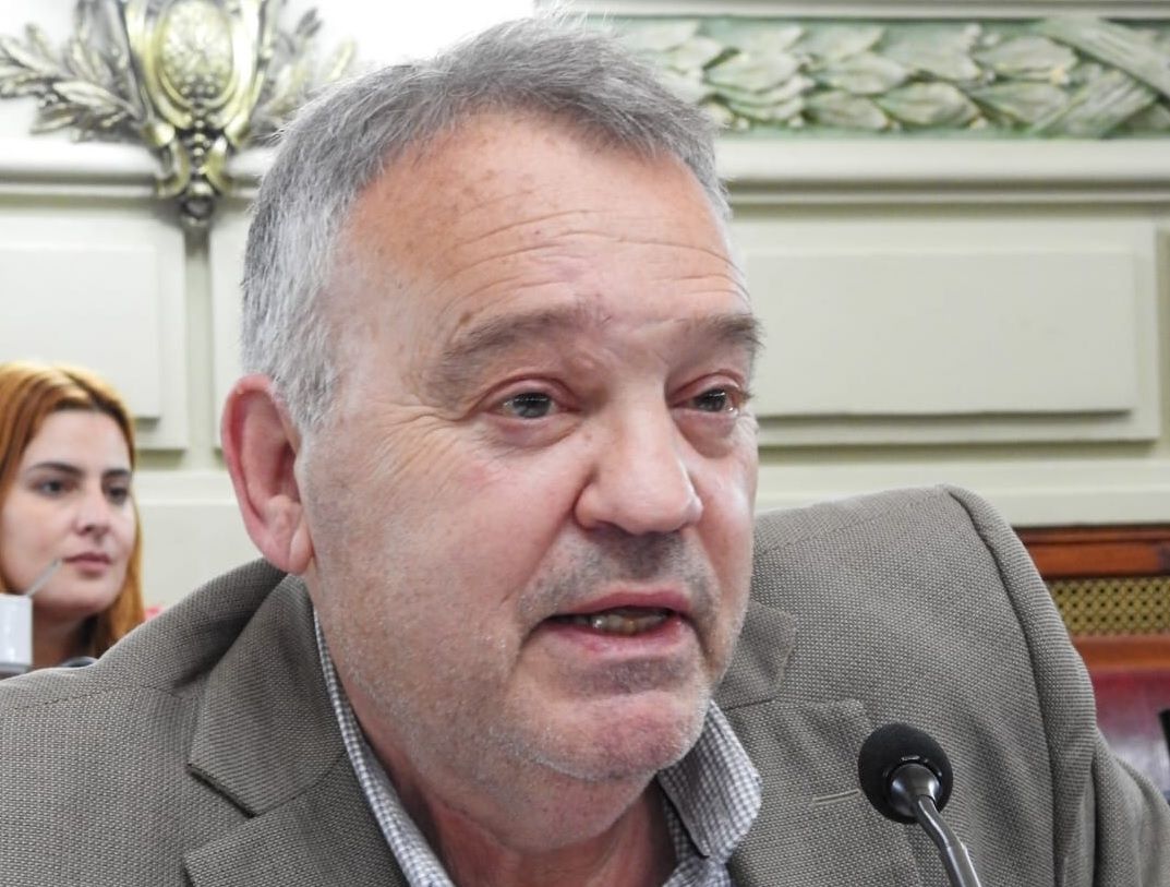 El diputado Gabriel Real también es secretario de Actas de la Junta Nacional del PDP.