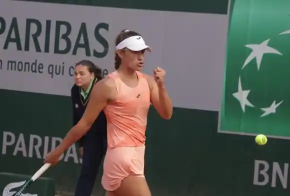 Solana Sierra sigue haciendo historia: se metió en el cuadro principal de Roland Garros