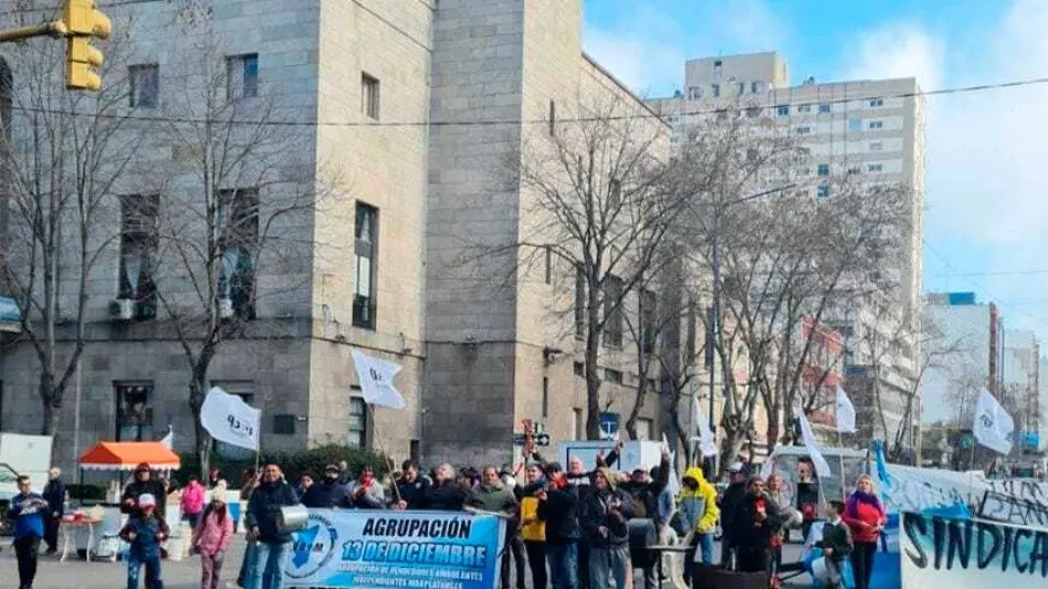 Vendedores Ambulantes: "vamos a terminar en 250 personas afiliadas, es un reconocimiento para el sector"