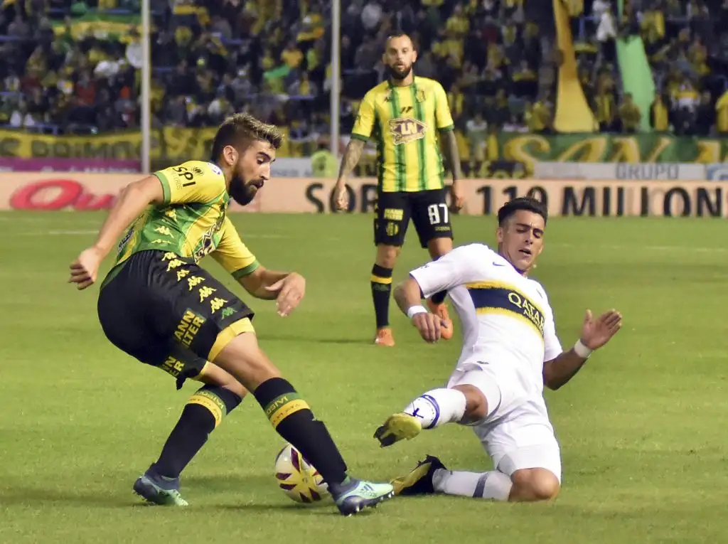 Boca cerró el torneo  con un pobre empate