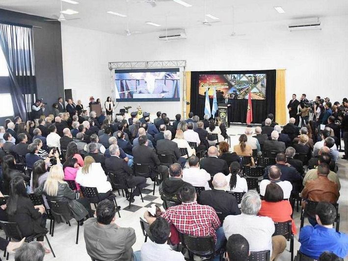 Insfrán destacó trabajo del personal de Vialidad
Provincial en un contexto nacional adverso