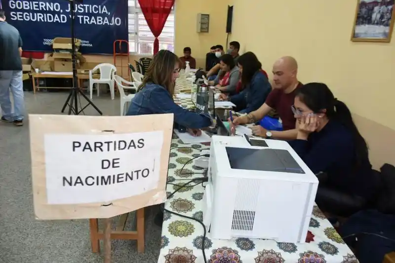 Beneficios del programa Identidad Formoseña 
llegarán a pobladores del interior provincial