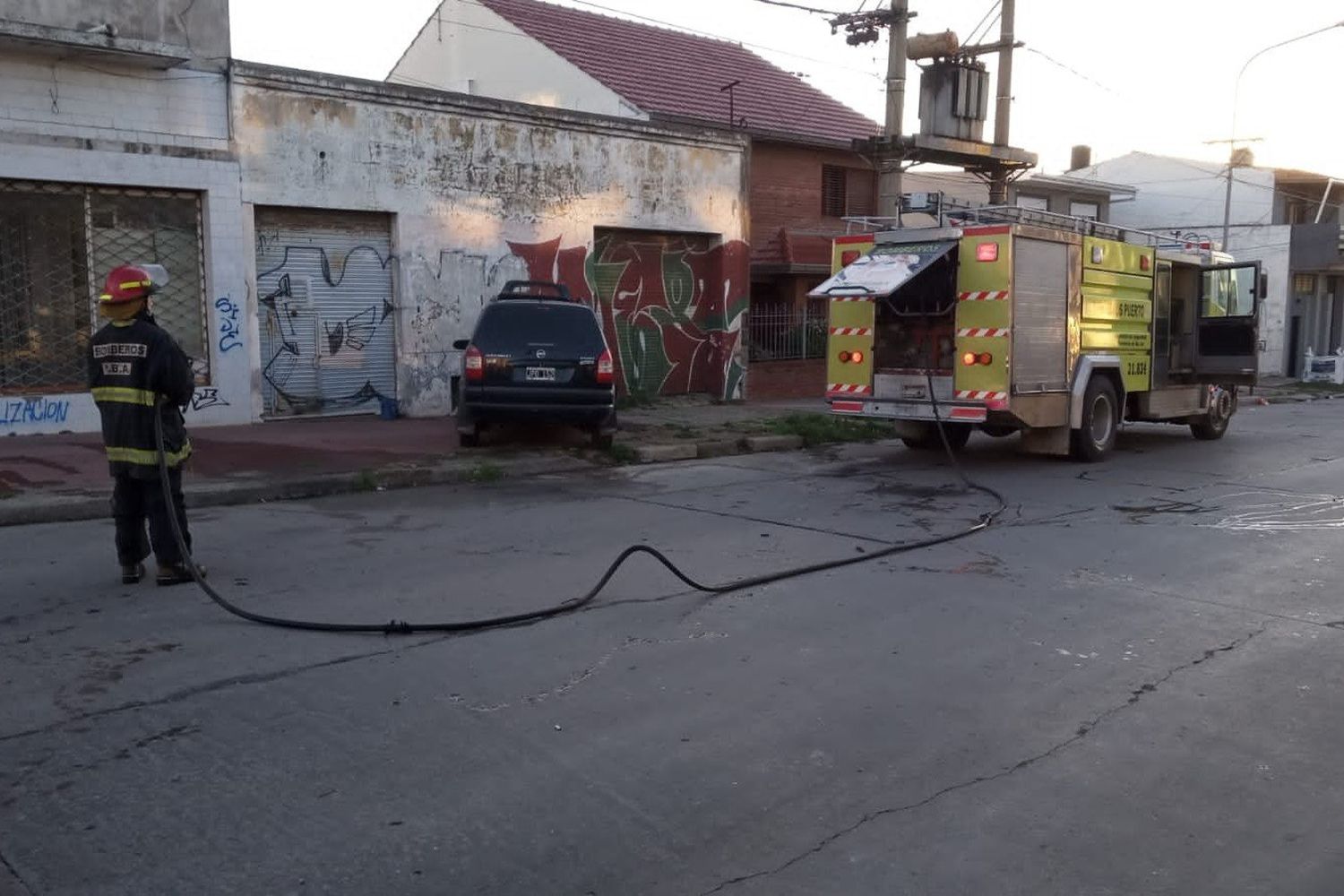 Chocaron, rompieron un medidor y generaron una pérdida de gas en una casa del Puerto