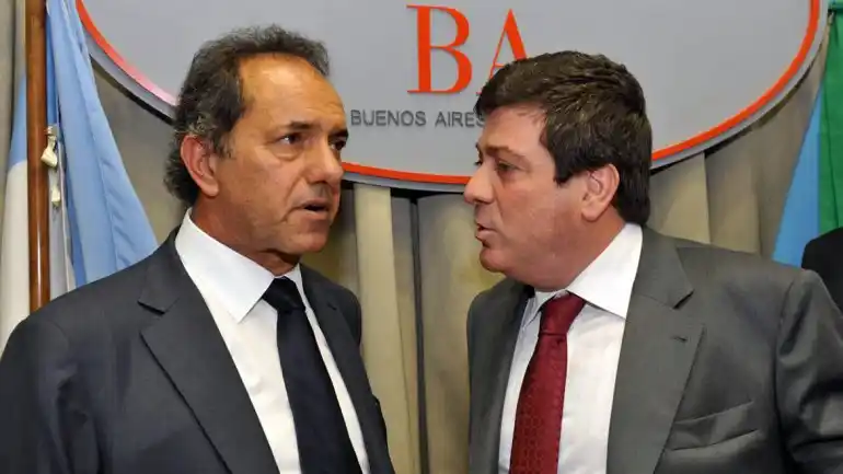 Scioli se va del país y Mariotto queda al frente de la Provincia