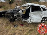 Tras asesinar a su mujer, se mató en un choque frontal
