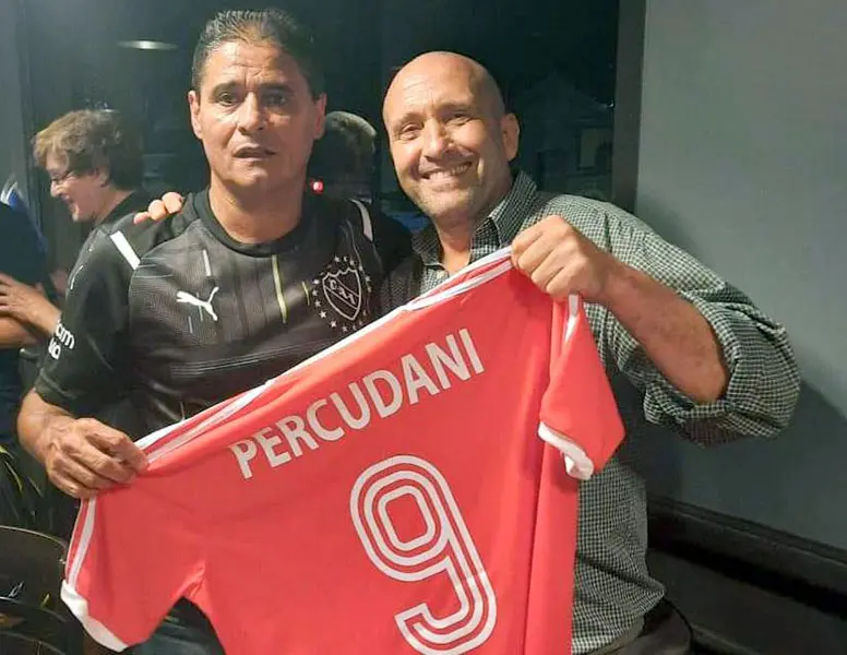 Presentan libro sobre Percudani