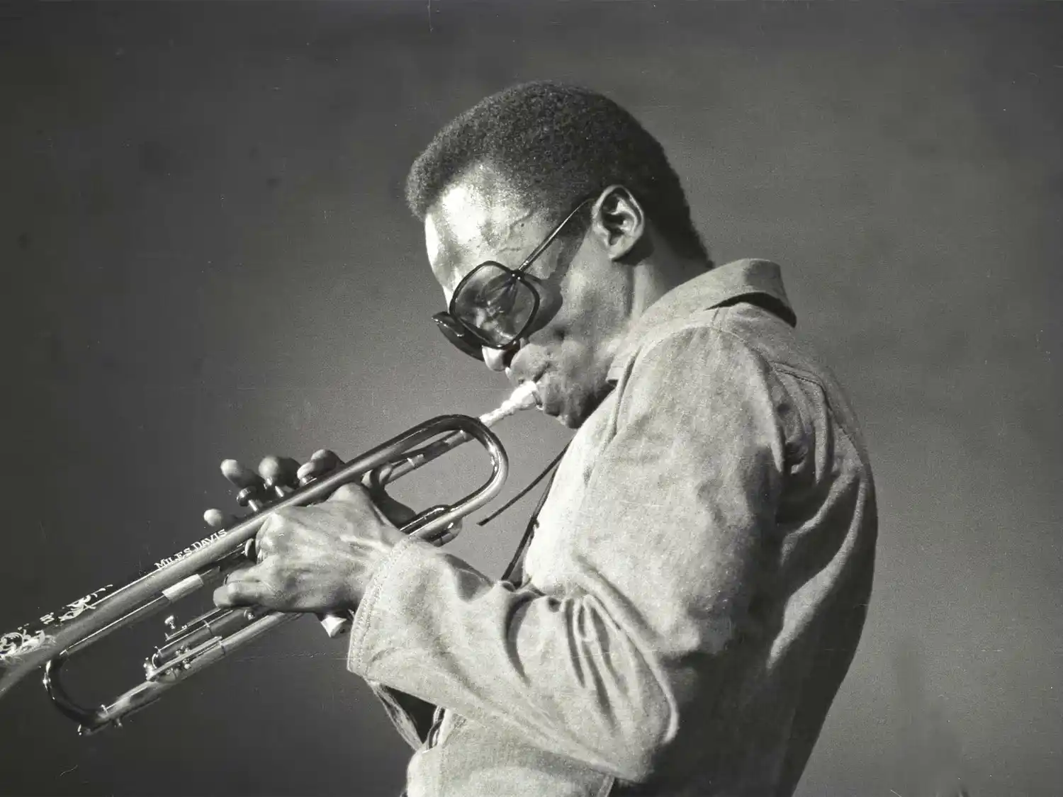 Miles Davis, el trompetista del futuro que cambió al jazz