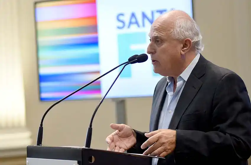 Lifschitz defendió la obra publica y dijo que no habrá recortes