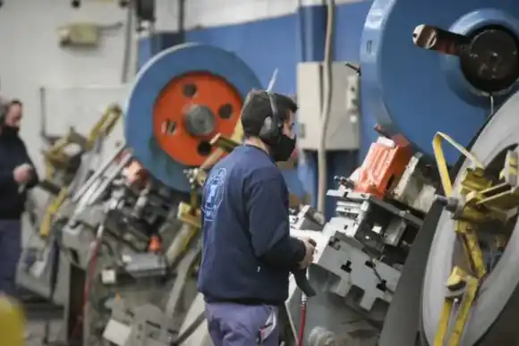 La industria pyme creció un 3,5 por ciento anual en enero, según la CAME