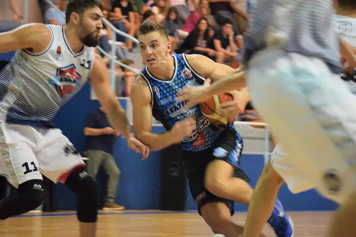 Unión perdió con Zarate Basket